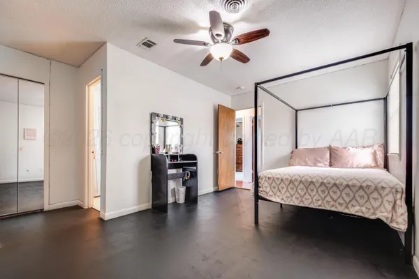$229,000 | 1204 Northeast 4th Street, Dumas, TX 79029