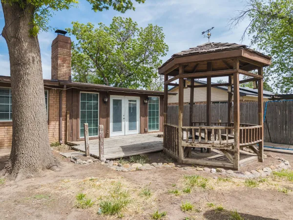 $229,000 | 1204 Northeast 4th Street, Dumas, TX 79029