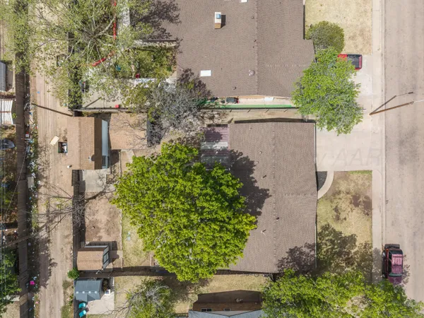 $229,000 | 1204 Northeast 4th Street, Dumas, TX 79029