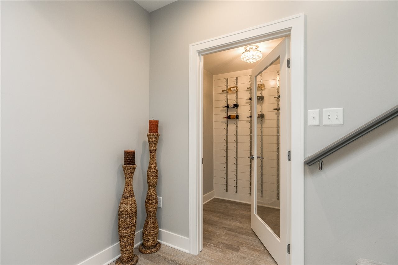 1575 Foster Road Iowa City, IA 52245 - Photo 27 of 31 Gallery Image 27