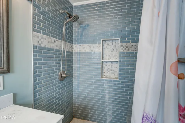 $305,000 | 607 Dover Avenue, Mount Carmel, TN 37645