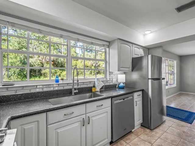 $339,500 | 107 Infield Drive, Carrabelle, FL 32322