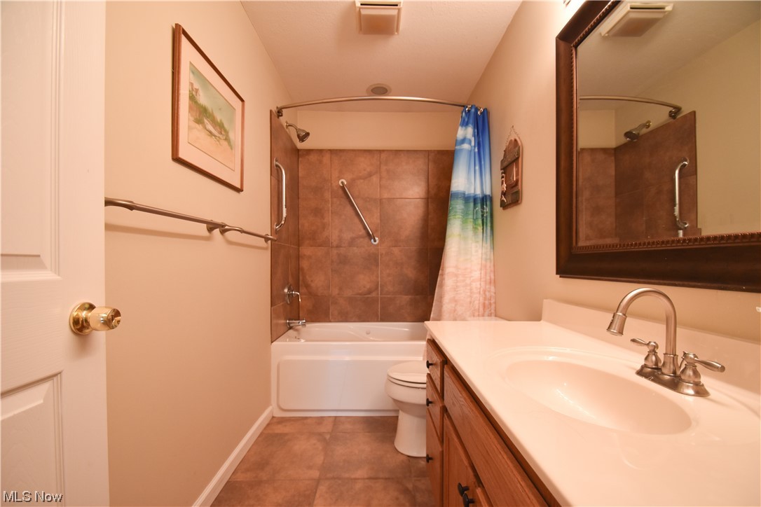 4517 Burkey Road Youngstown, OH 44515 - Photo 20 of 29 Gallery Image 20