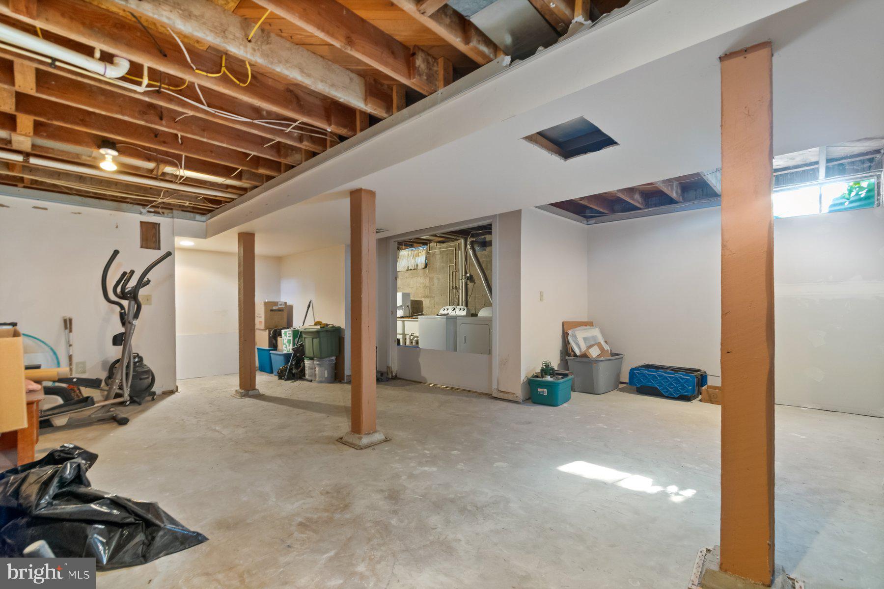 640 Jasontown Road Westminster, MD 21158 - Photo 27 of 38 Rec Room