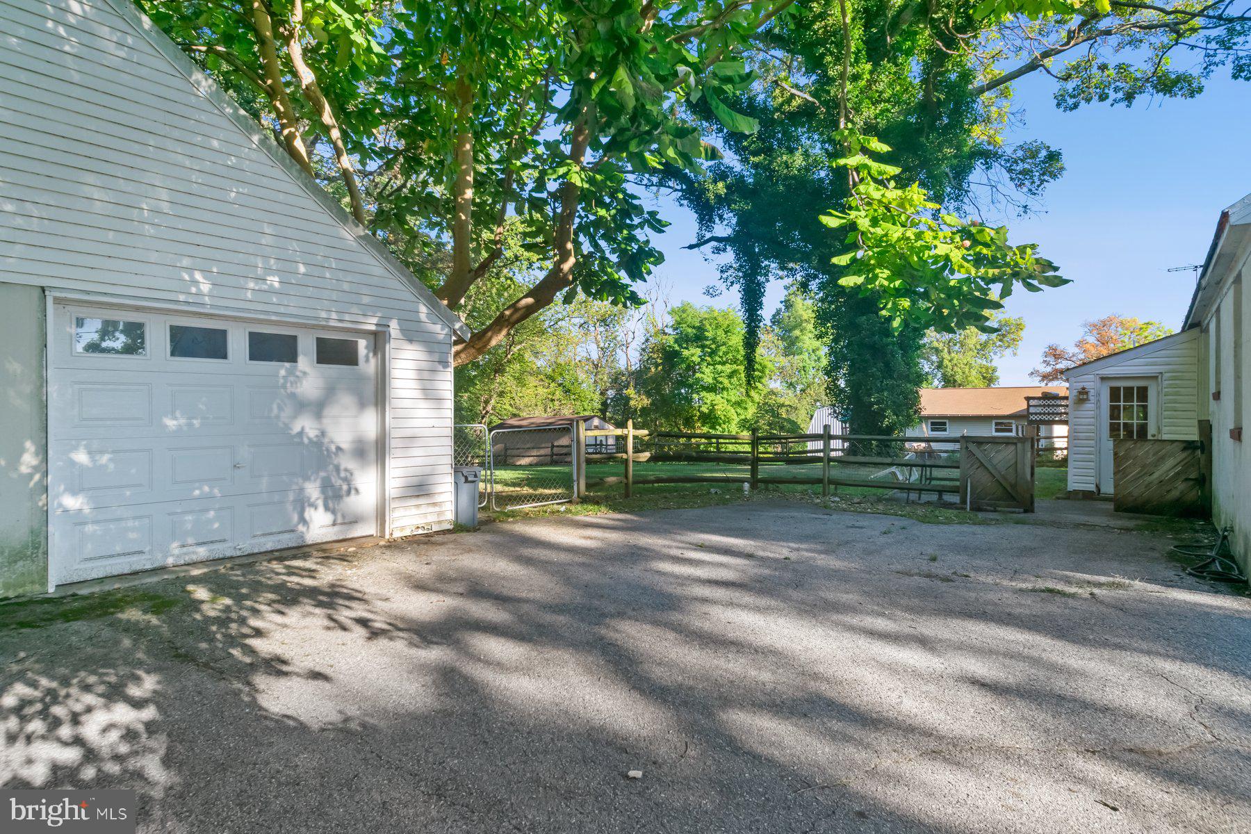 640 Jasontown Road Westminster, MD 21158 - Photo 32 of 38 Exterior