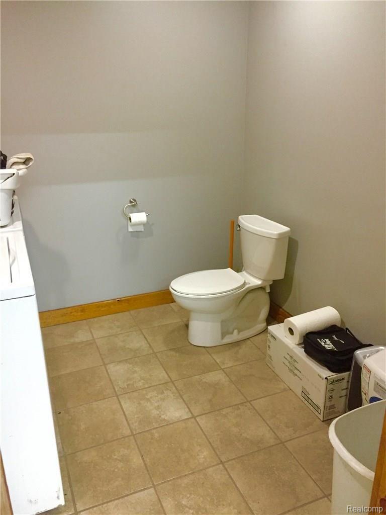 4308 Beck Road Howell, MI 48843 - Photo 36 of 47 14.jpg