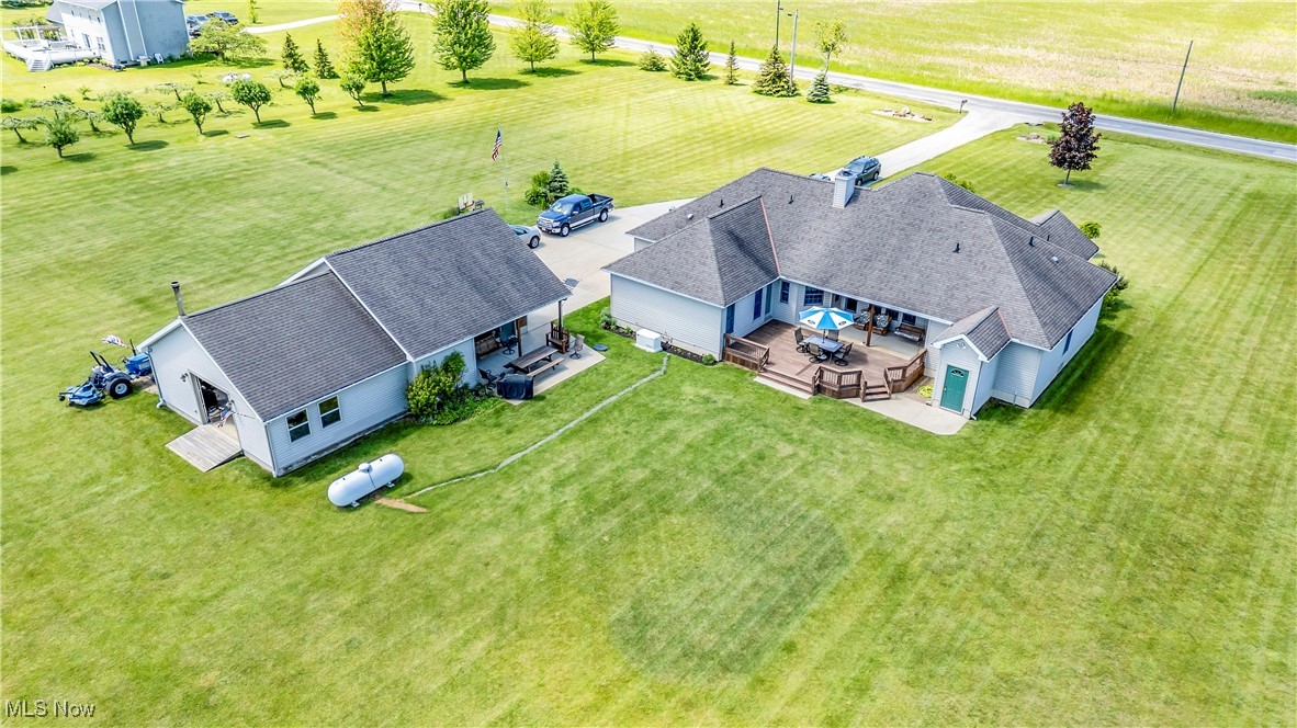 9903 Vermilion Road Amherst, OH 44001 - Photo 15 of 50 Gallery Image 15