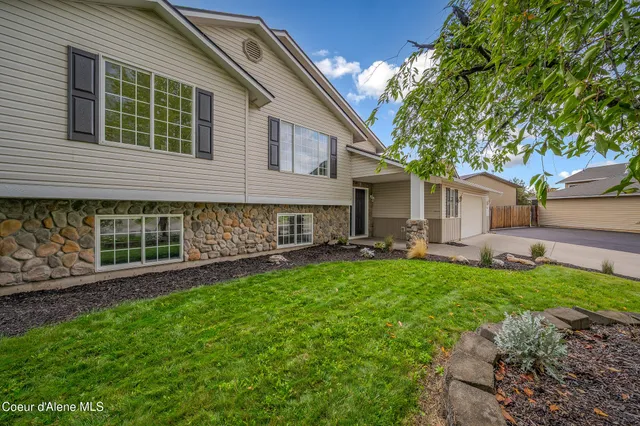 $789,000 | 965 North Sugar Maple Trail, Post Falls, ID 83854