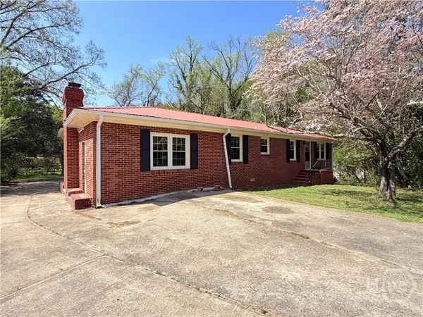 $1,795 | 125 Lillian Drive, Athens, GA 30606