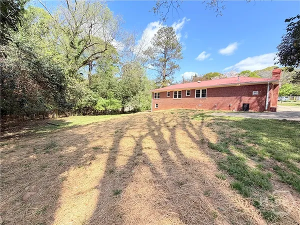 $1,795 | 125 Lillian Drive, Athens, GA 30606