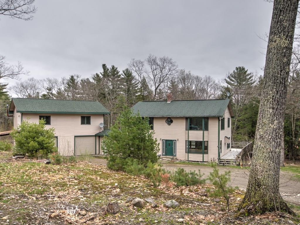 16 Oak Ledge Road Pittston, ME 04345 - Photo 16 of 29 The outside view of this home has a...