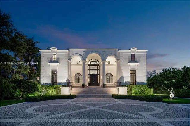 $18,500,000 | 26 Tahiti Beach Island Road, Coral Gables, FL 33143