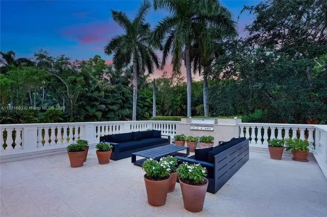 $18,500,000 | 26 Tahiti Beach Island Road, Coral Gables, FL 33143