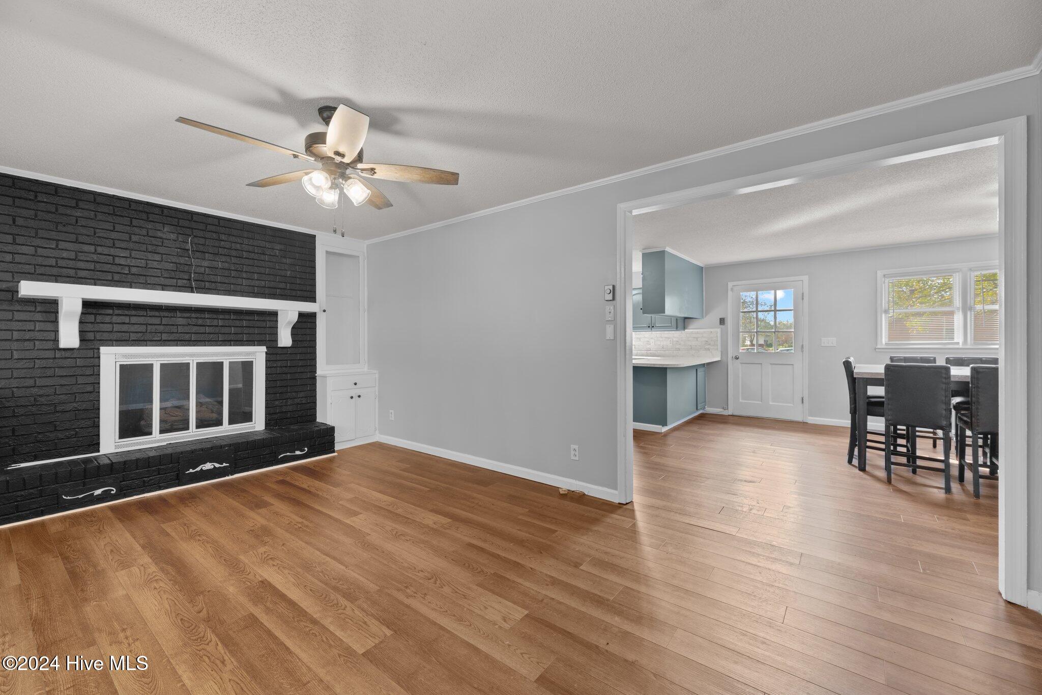133 Mill Road Vanceboro, NC 28586 - Photo 18 of 44 Living Room