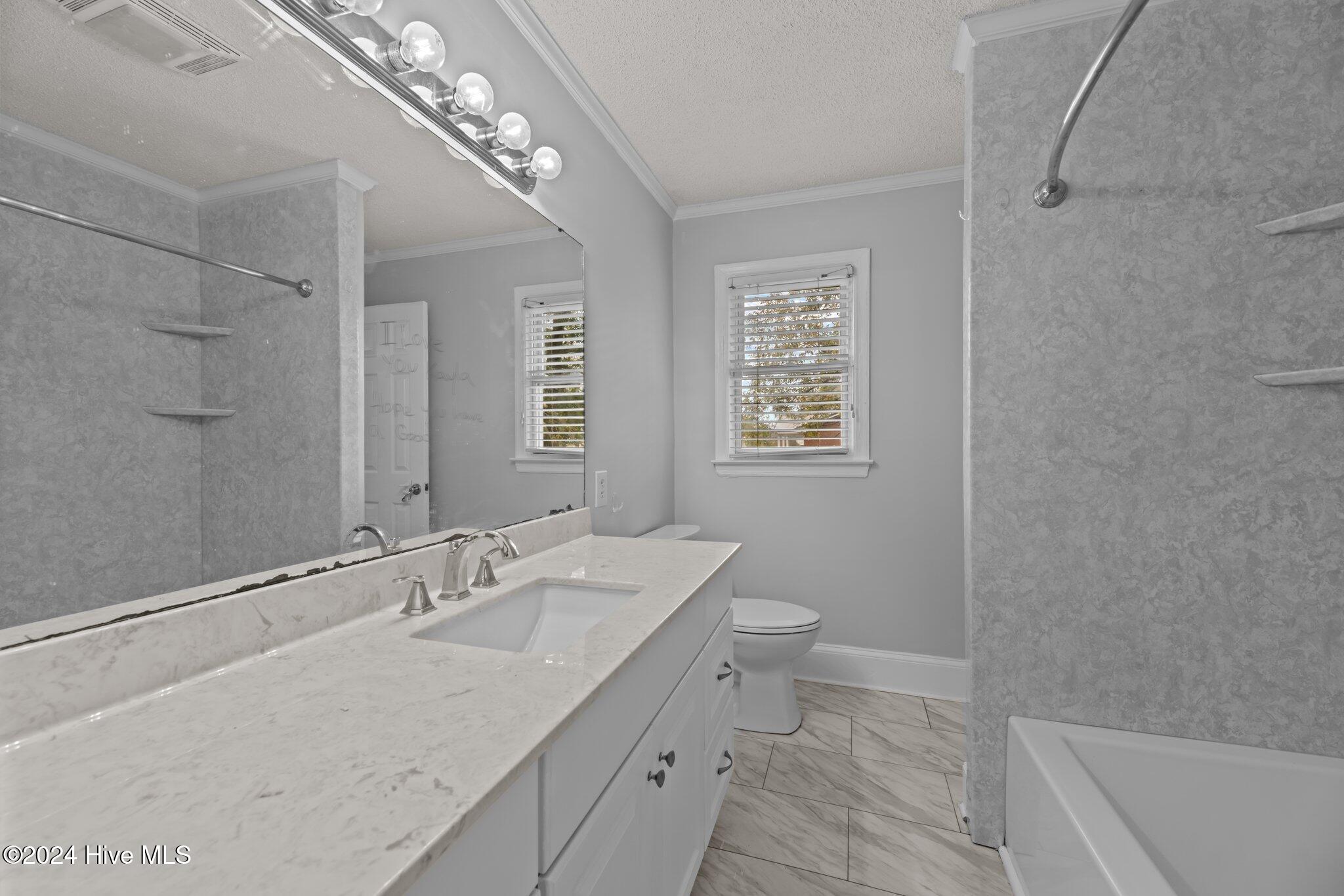 133 Mill Road Vanceboro, NC 28586 - Photo 26 of 44 Full Bathroom