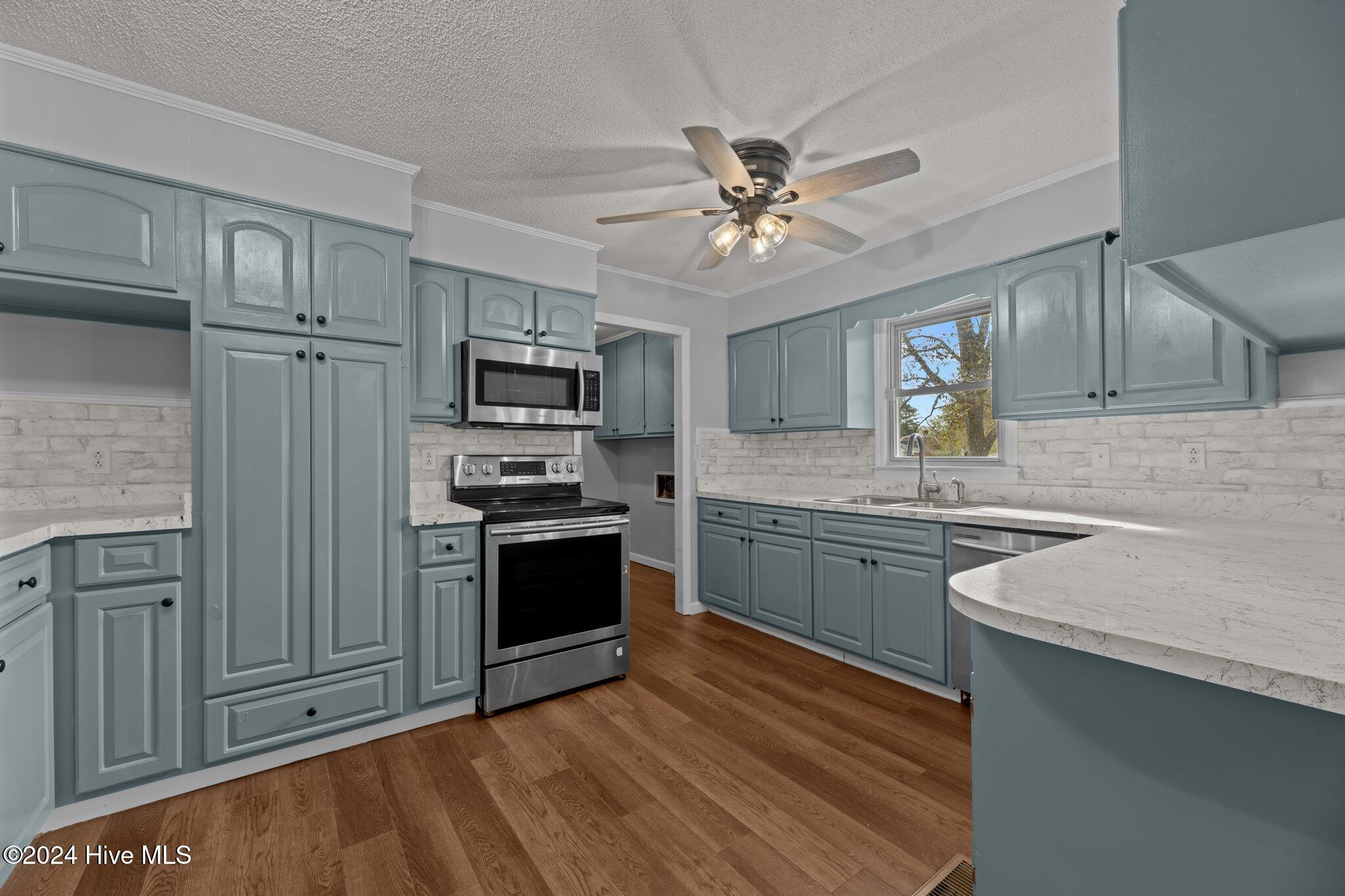 133 Mill Road Vanceboro, NC 28586 - Photo 7 of 44 Kitchen