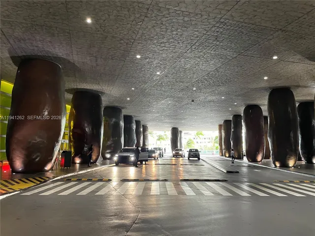 $655,000 | 495 Brickell Avenue, Unit 3507, Miami, FL 33131