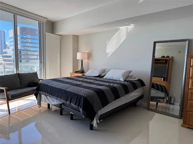 $655,000 | 495 Brickell Avenue, Unit 3507, Miami, FL 33131