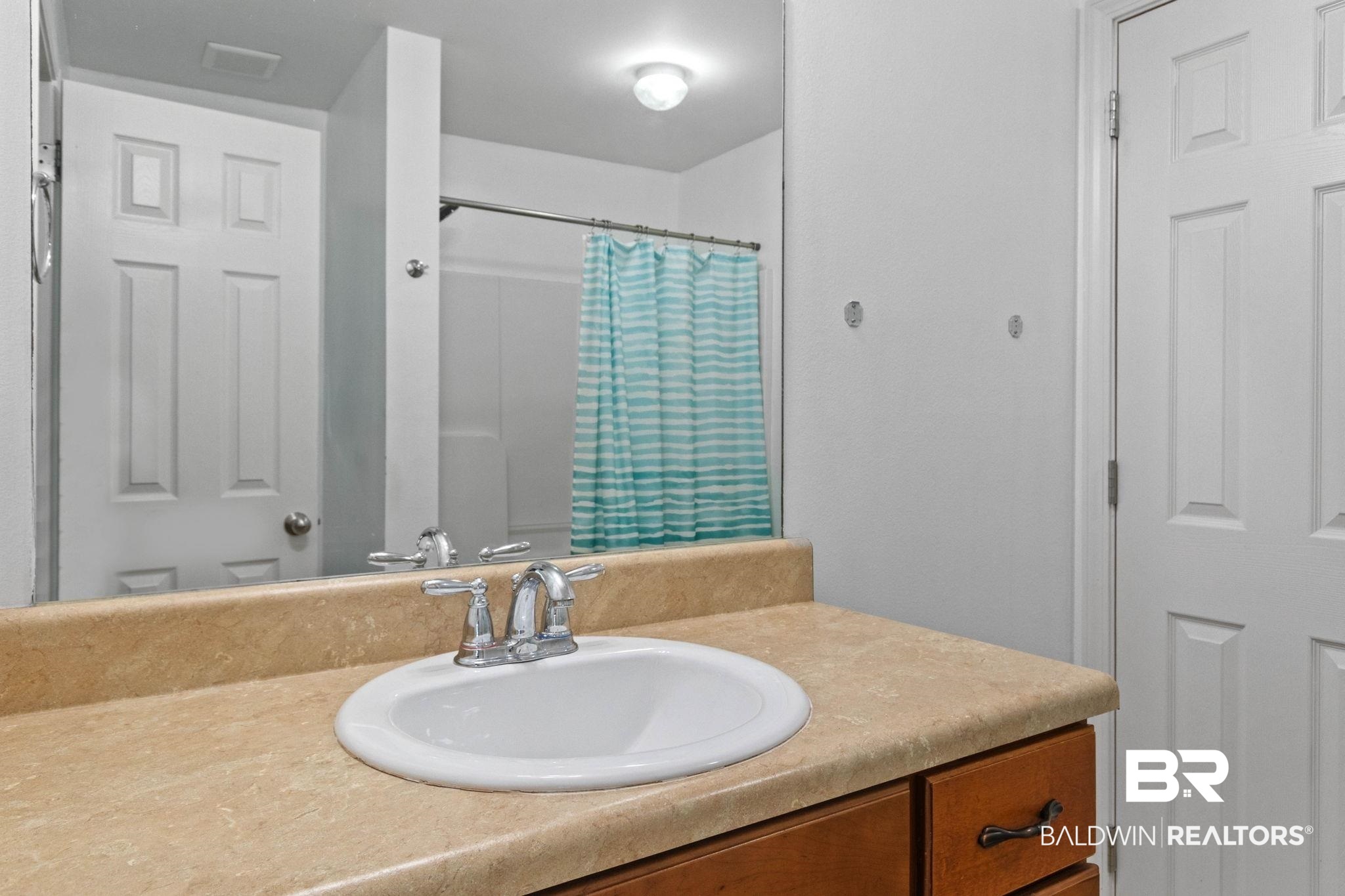 16151 Tolbert Road Bay Minette, AL 36507 - Photo 43 of 74 Bathroom 3