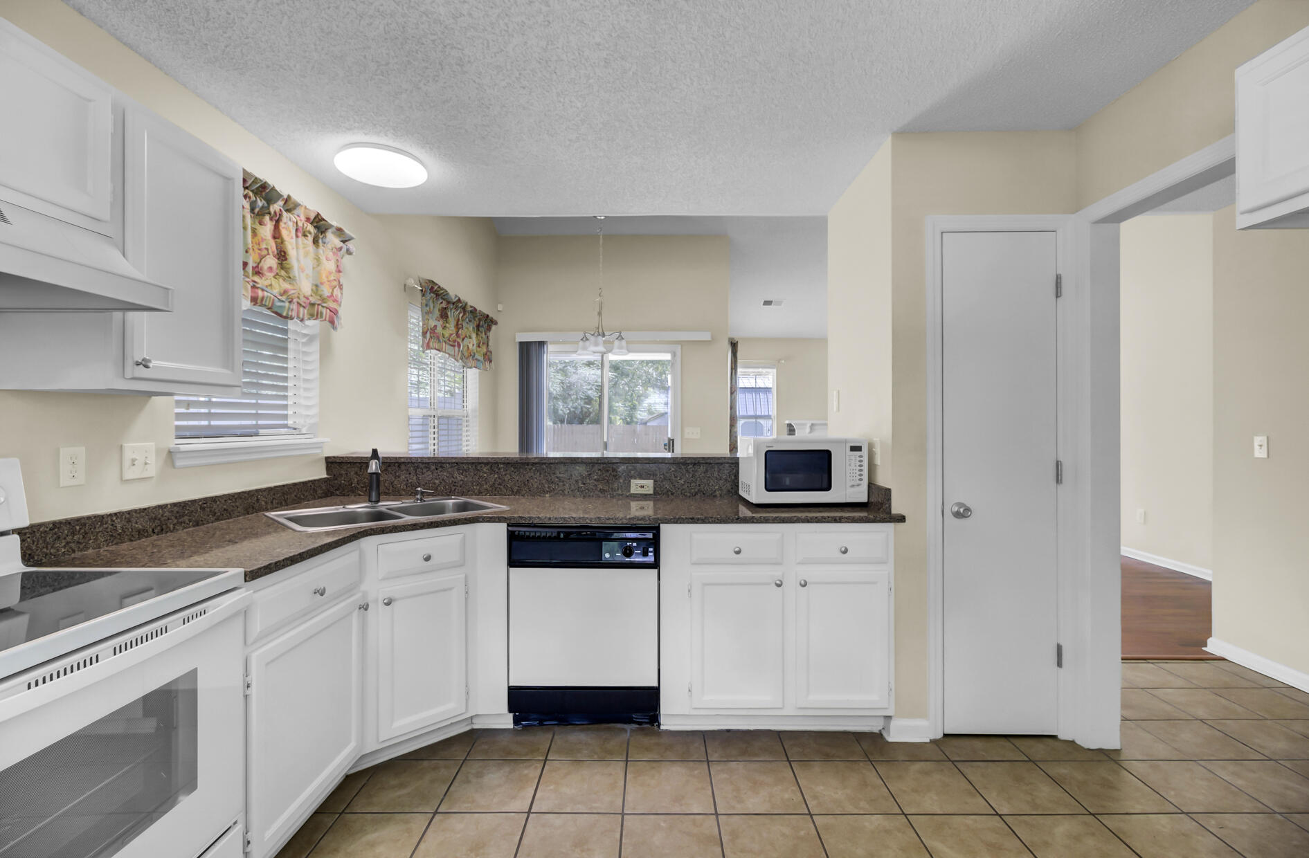 224 Windsor Mill Road Goose Creek, SC 29445 - Photo 11 of 35 (12)