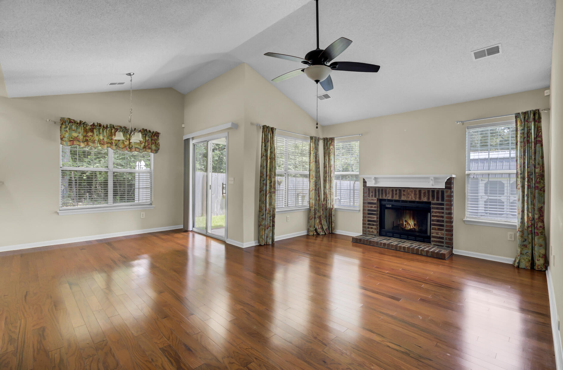 224 Windsor Mill Road Goose Creek, SC 29445 - Photo 15 of 35 (16)