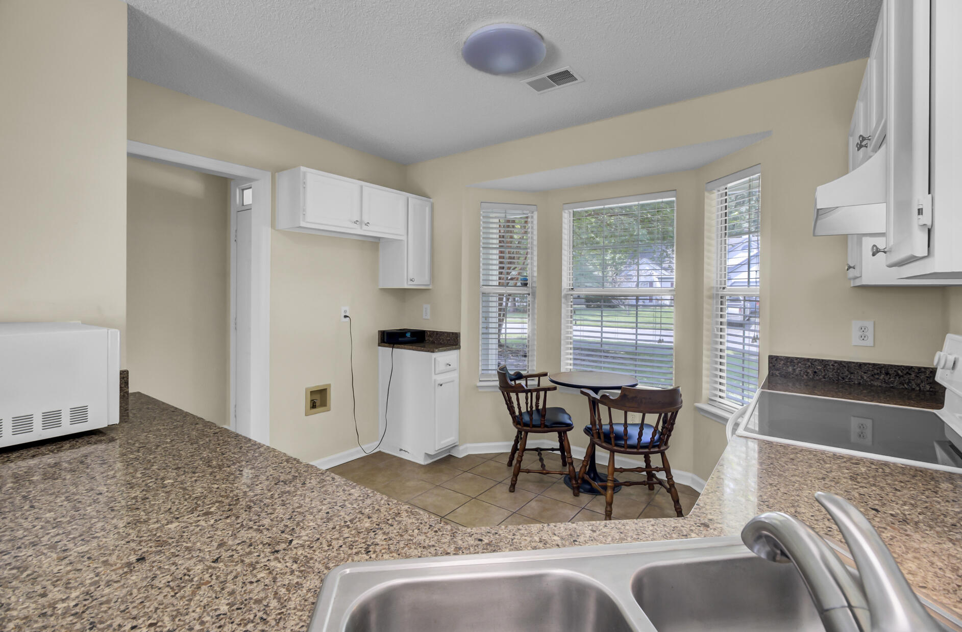 224 Windsor Mill Road Goose Creek, SC 29445 - Photo 8 of 35 (9)