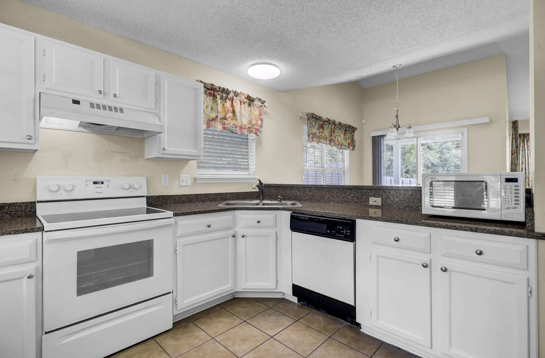 224 Windsor Mill Road Goose Creek, SC 29445 - Photo 10 of 35 (11)