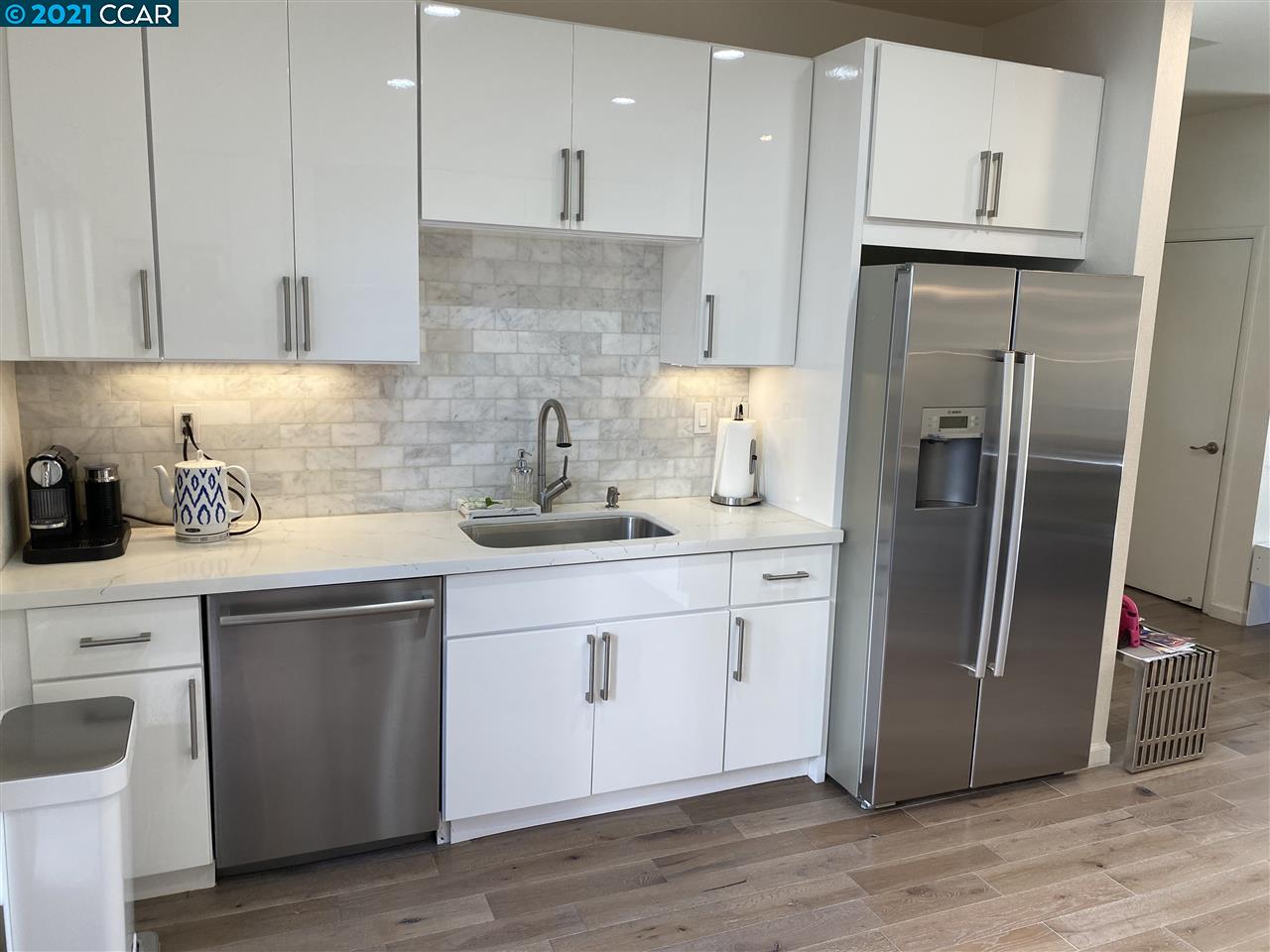 1254 65th Street Emeryville, CA 94608 - Photo 4 of 18