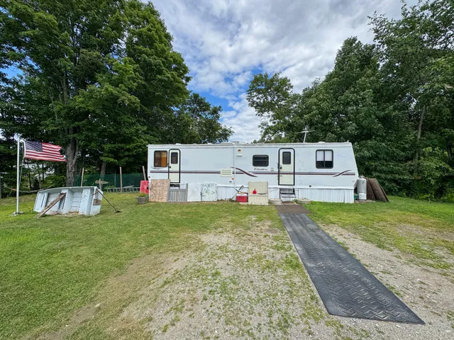 $39,900 | 22 Winn Road, Winn, ME 04495