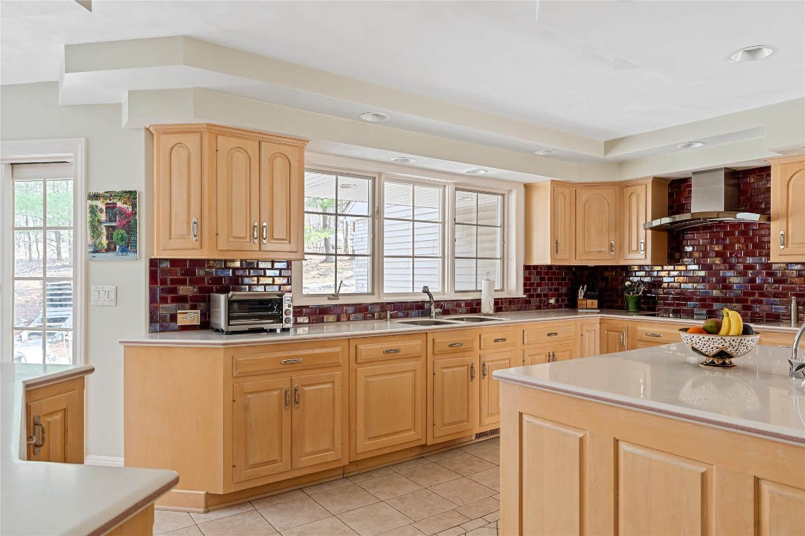 339 Foster Road Vestal, NY 13850 - Photo 10 of 48 Gallery Image 10