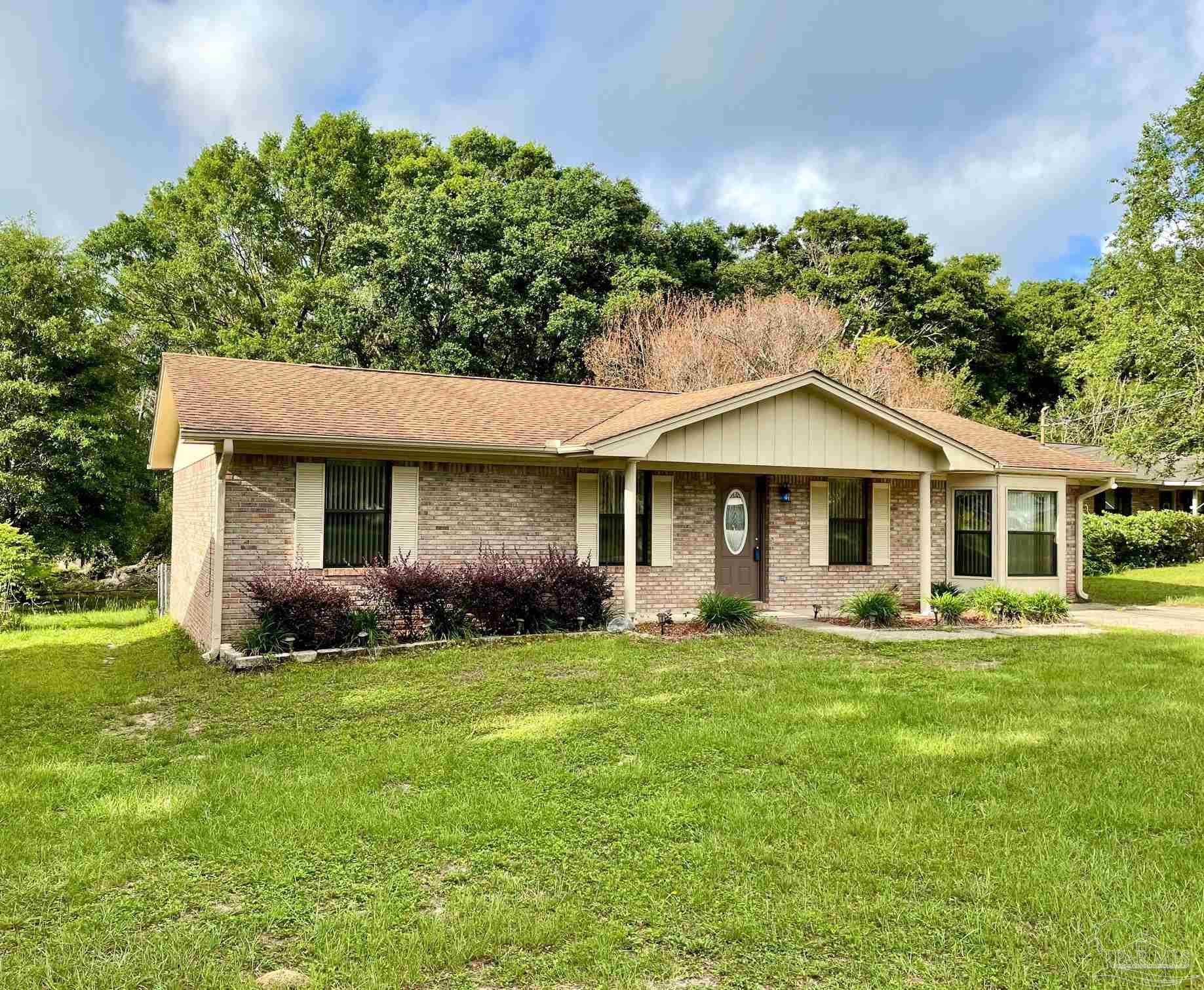 2576 West Kingsfield Road Cantonment, FL 32533 - Photo 2 of 27 Gallery Image 2