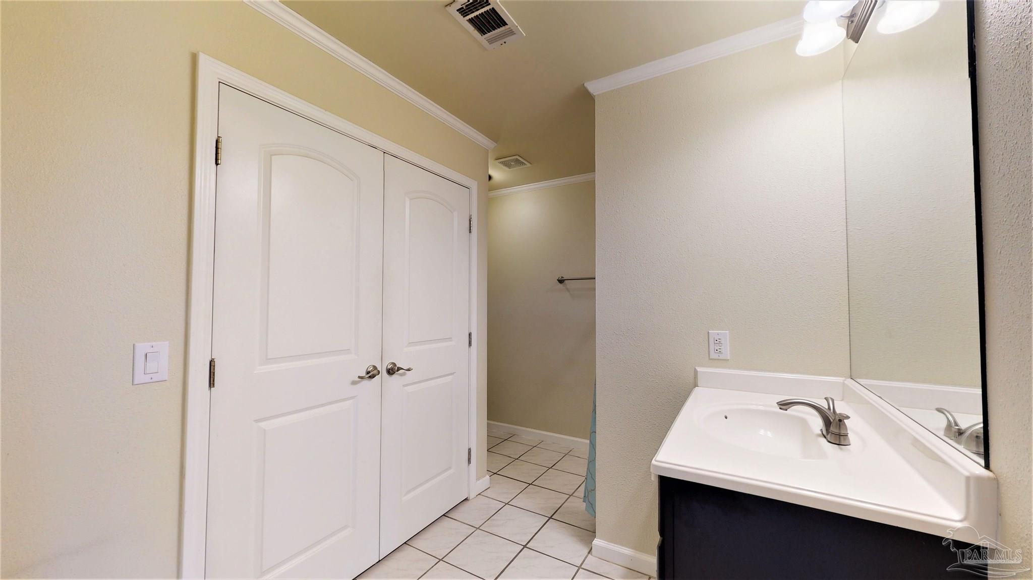 2576 West Kingsfield Road Cantonment, FL 32533 - Photo 12 of 27 Gallery Image 12