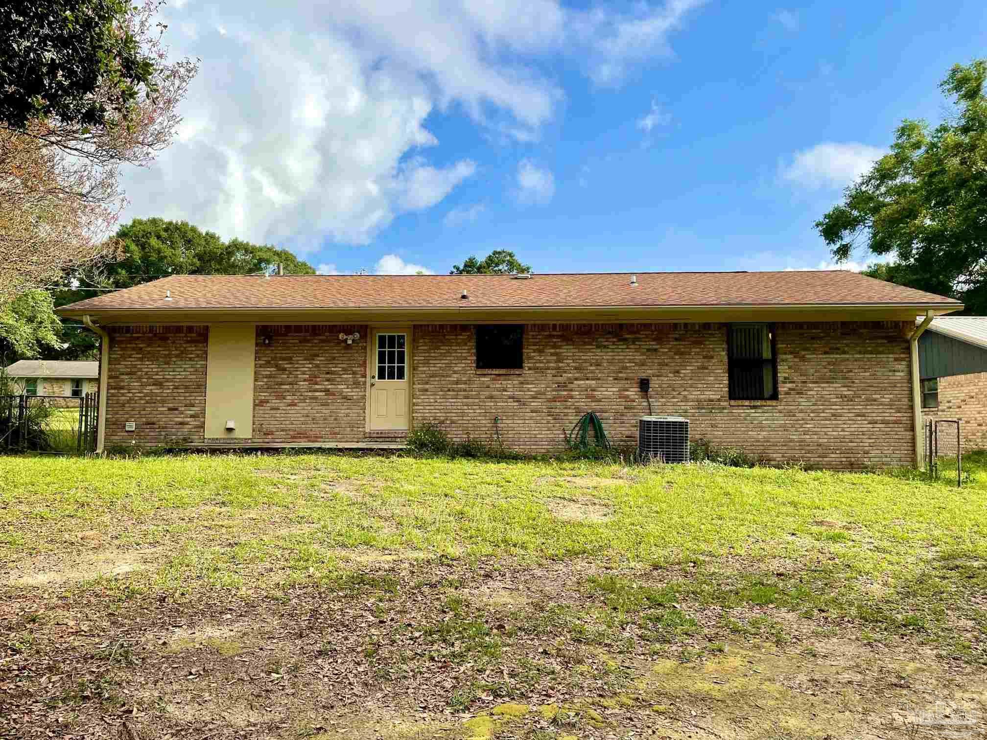 2576 West Kingsfield Road Cantonment, FL 32533 - Photo 6 of 27 Gallery Image 6