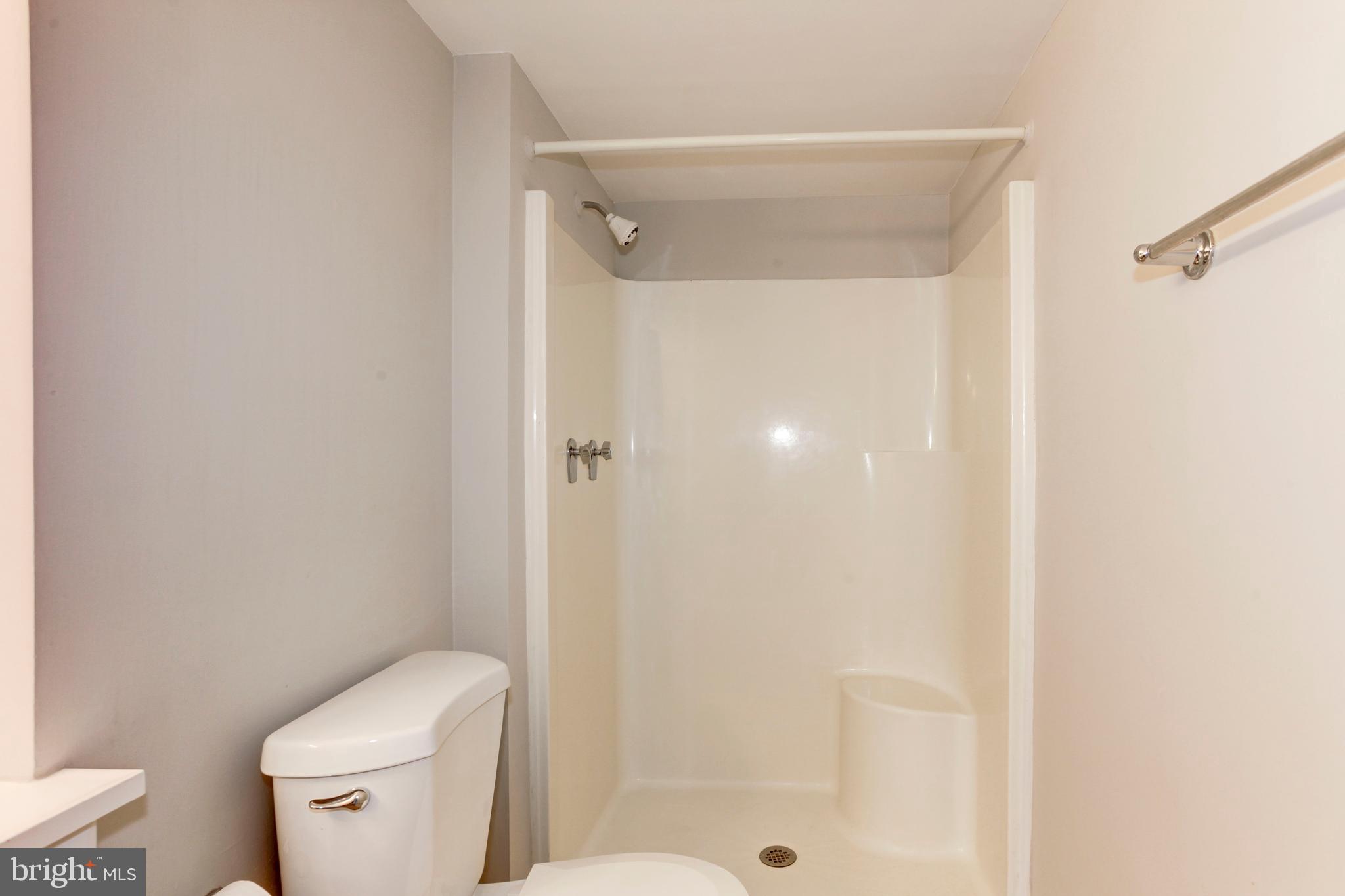 11557 Rolling Green Court, Unit 201 Reston, VA 20191 - Photo 19 of 29