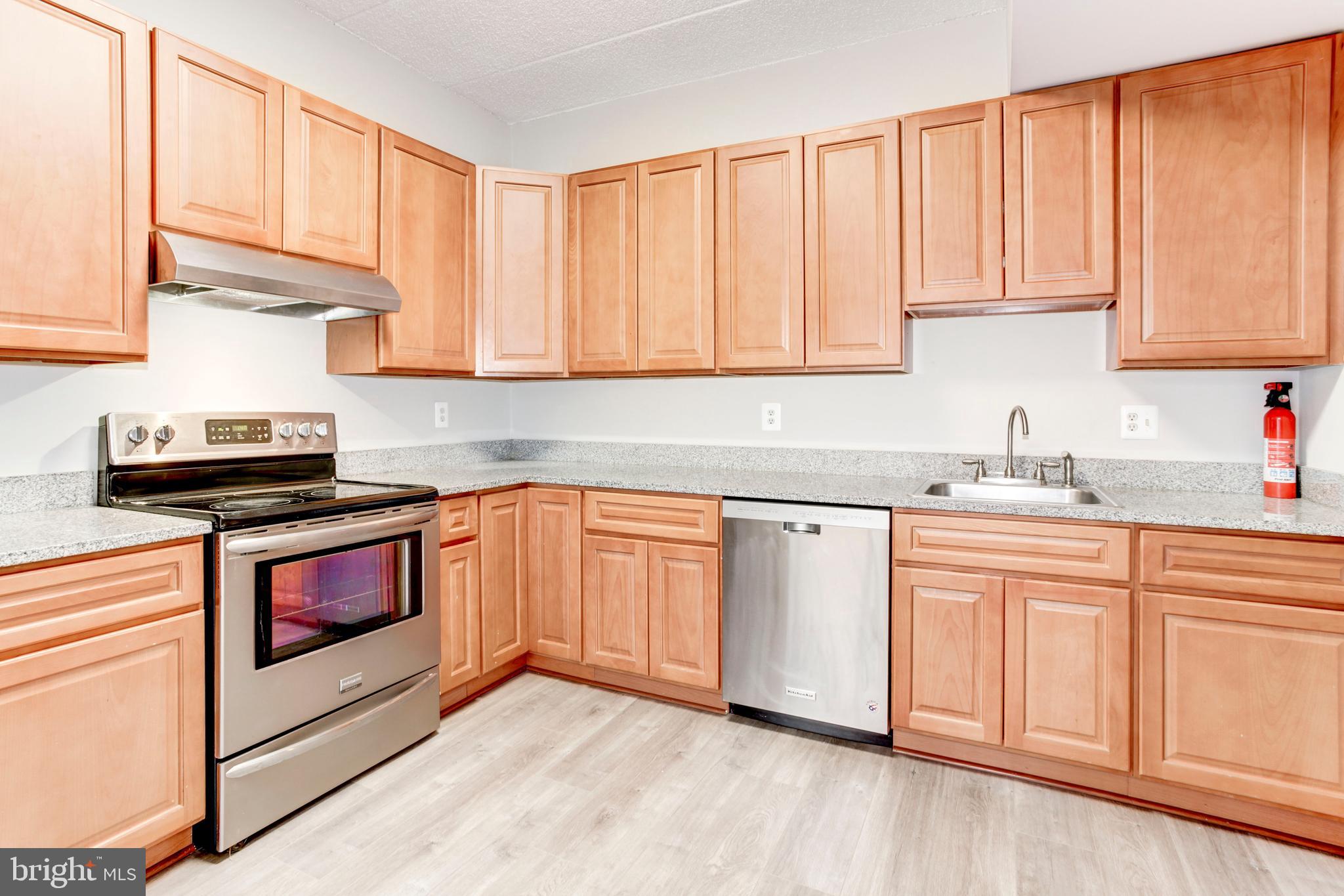 11557 Rolling Green Court, Unit 201 Reston, VA 20191 - Photo 10 of 29