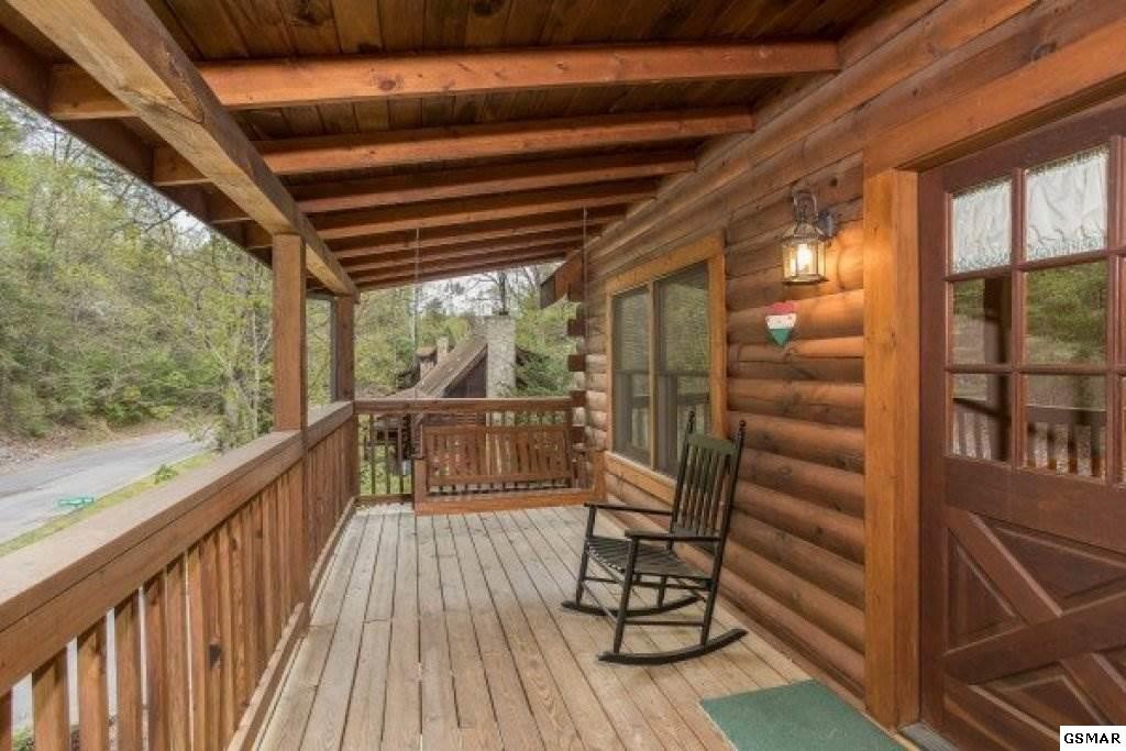 704 Grey Hawk Way Pigeon Forge, TN 37863 - Photo 18 of 29