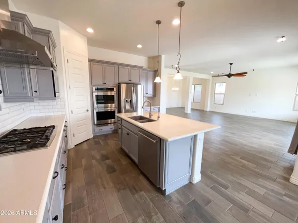 $850,000 | 2312 East Susan Drive, Gilbert, AZ 85298