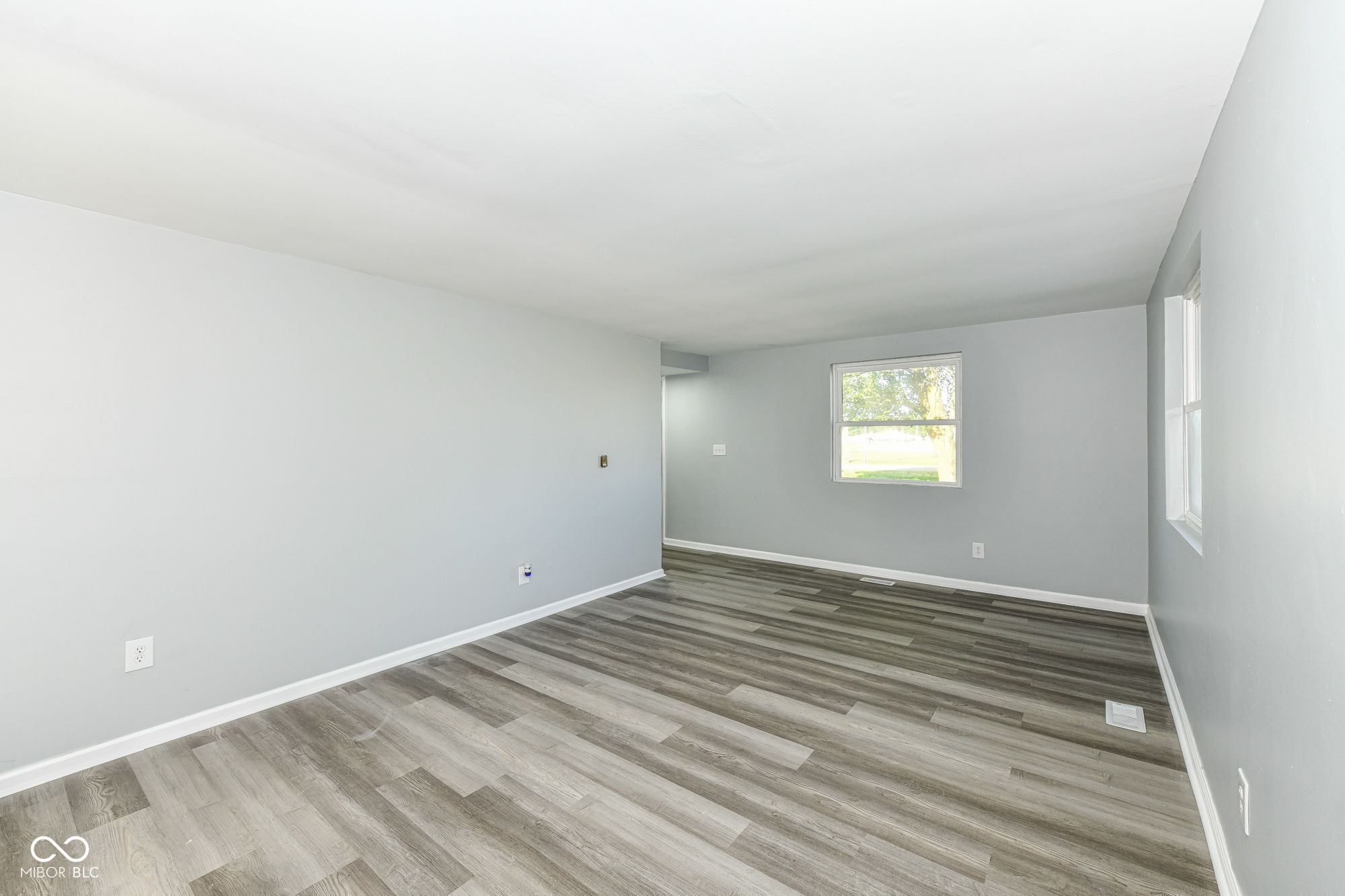 3109 Poplar Street Anderson, IN 46012 - Photo 3 of 28