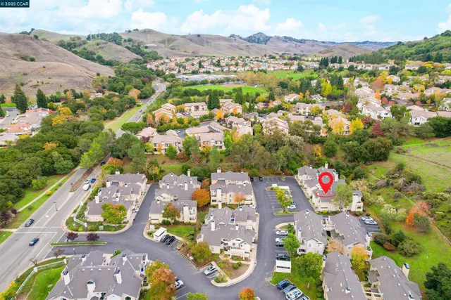 $388,000 | 408 Lighthouse Court, Hercules, CA 94547