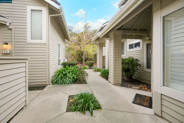$388,000 | 408 Lighthouse Court, Hercules, CA 94547