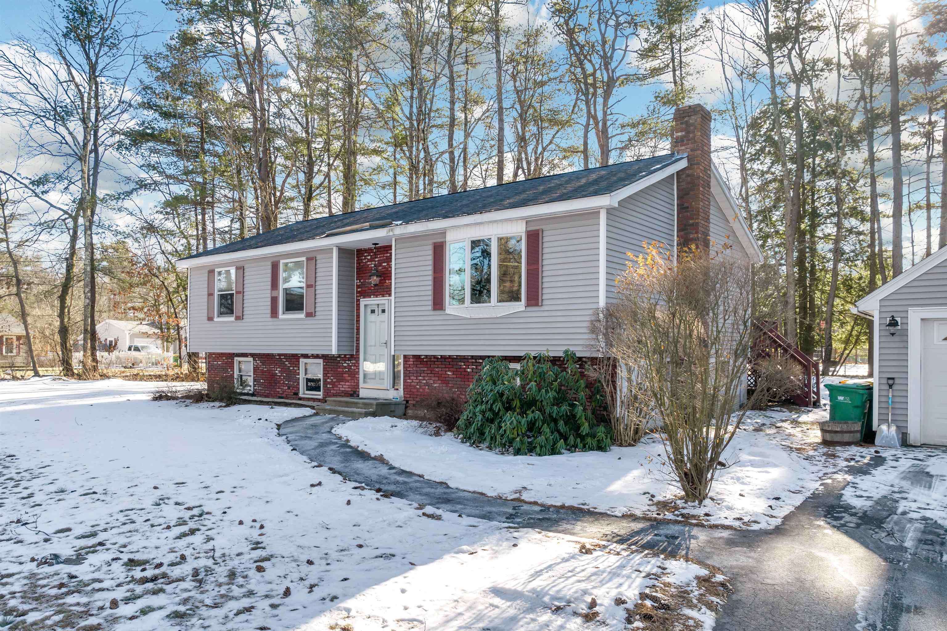 95 Salmon Falls Road Rochester, NH 03868 - Photo 13 of 29
