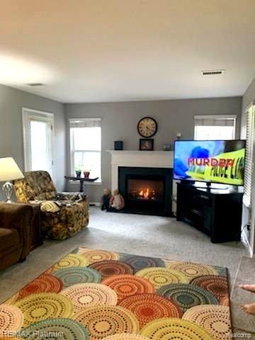 4187 Hampton Ridge Boulevard Howell, MI 48843 - Photo 4 of 19