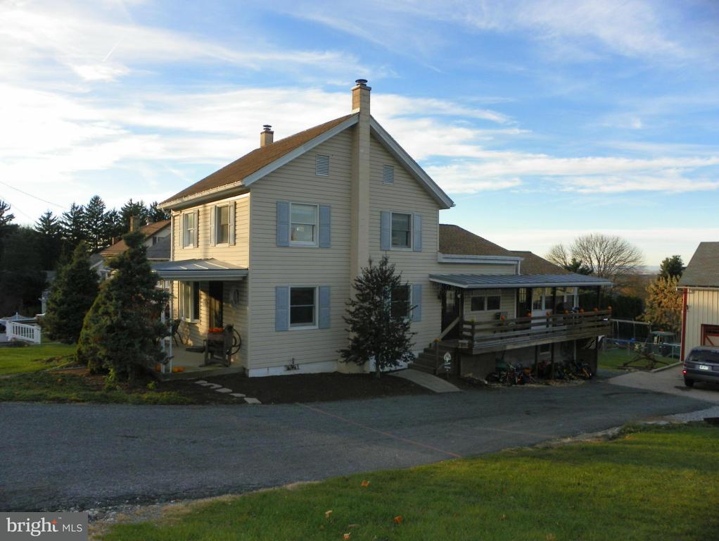 355 Rexmont Road Lebanon, PA 17042 - Photo 3 of 28 Gallery Image 3