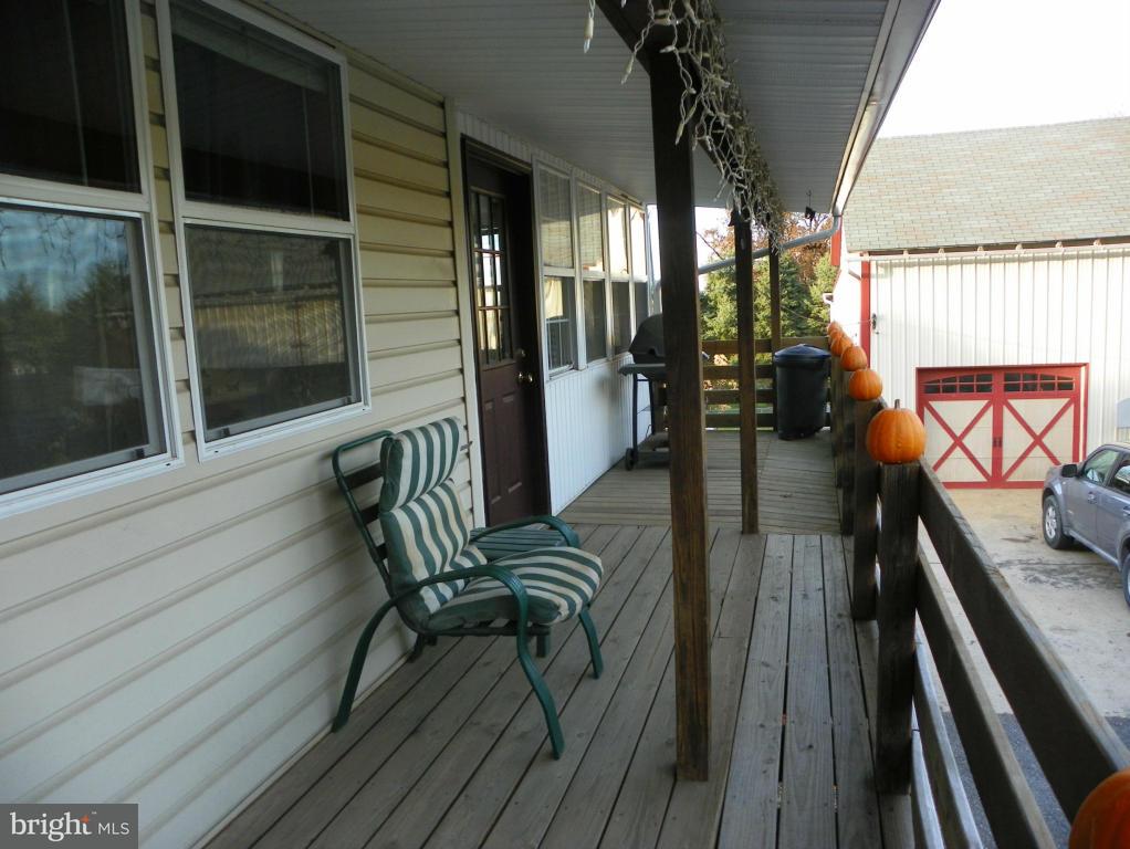 355 Rexmont Road Lebanon, PA 17042 - Photo 4 of 28 Gallery Image 4