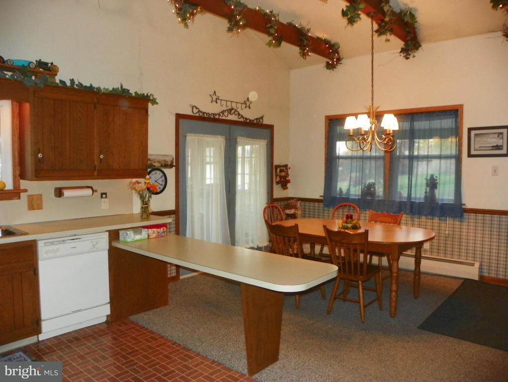 355 Rexmont Road Lebanon, PA 17042 - Photo 8 of 28 Gallery Image 8