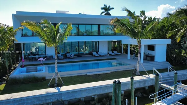 $42,000,000 | 375 North Hibiscus Drive, Miami Beach, FL 33139