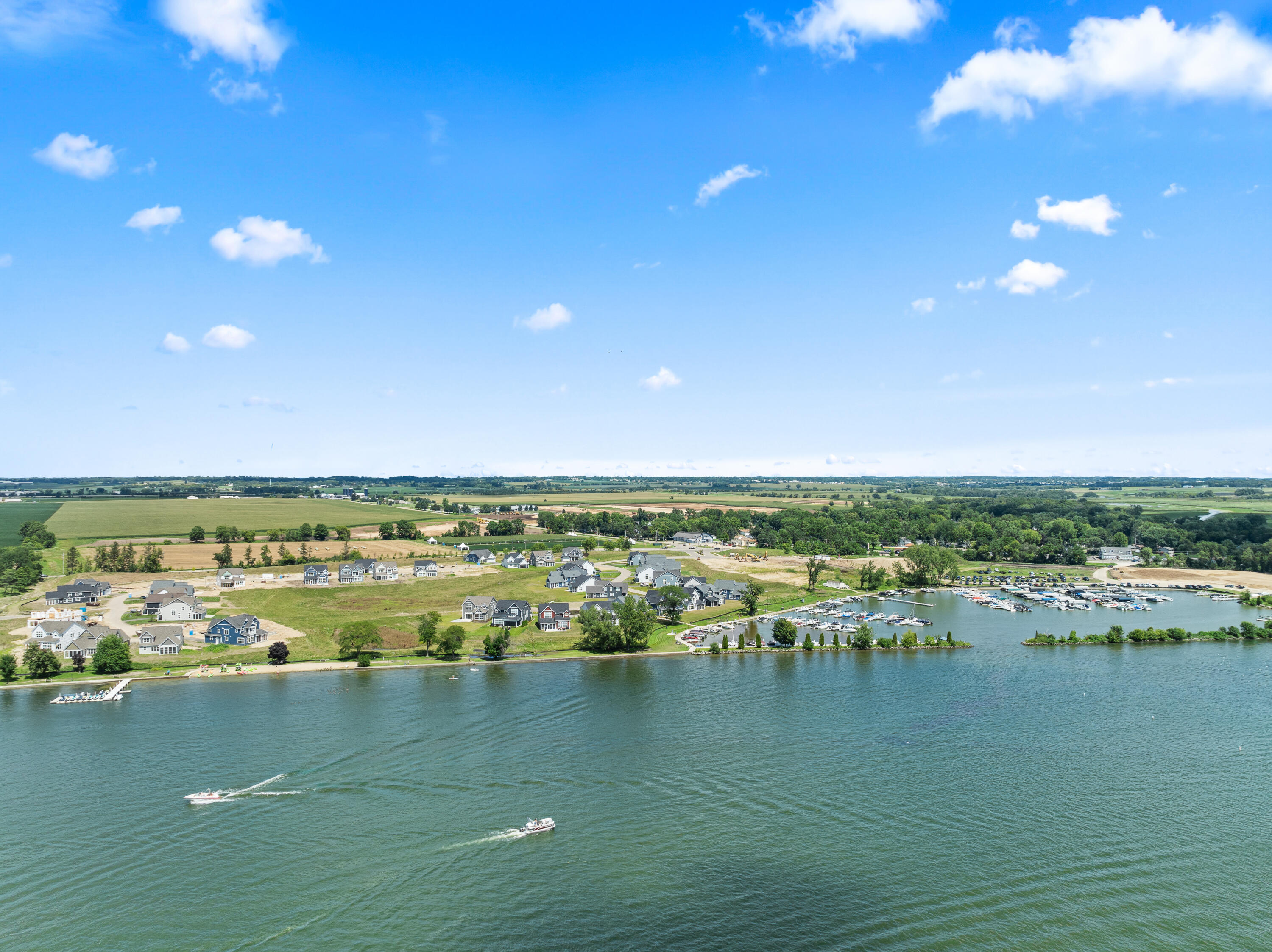 2809 Launch Drive Delavan, WI 53115 - Photo 18 of 25 Lake Lawn and Harbor Club-32