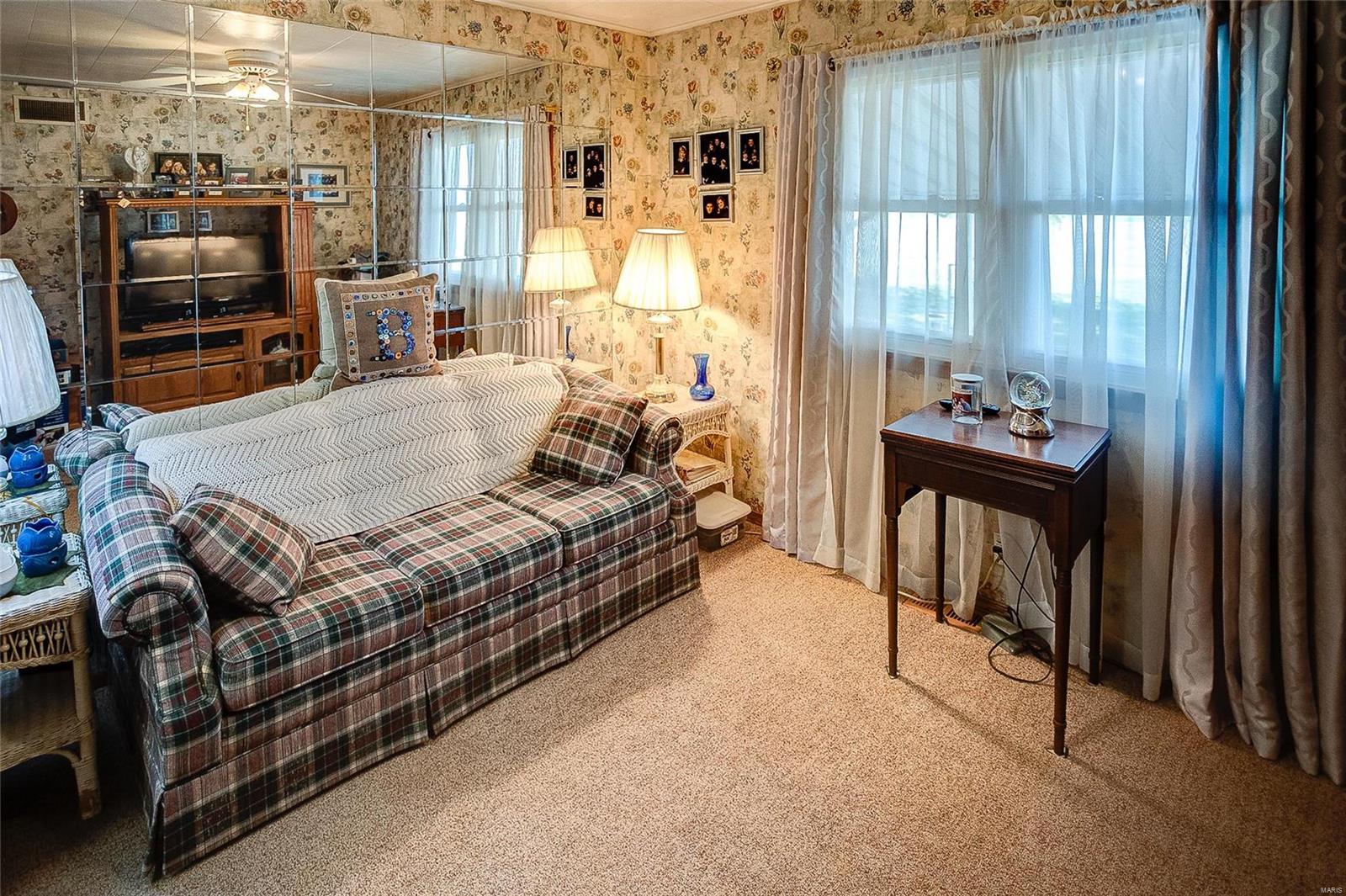 10848 Seger Road Trenton, IL 62293 - Photo 17 of 26