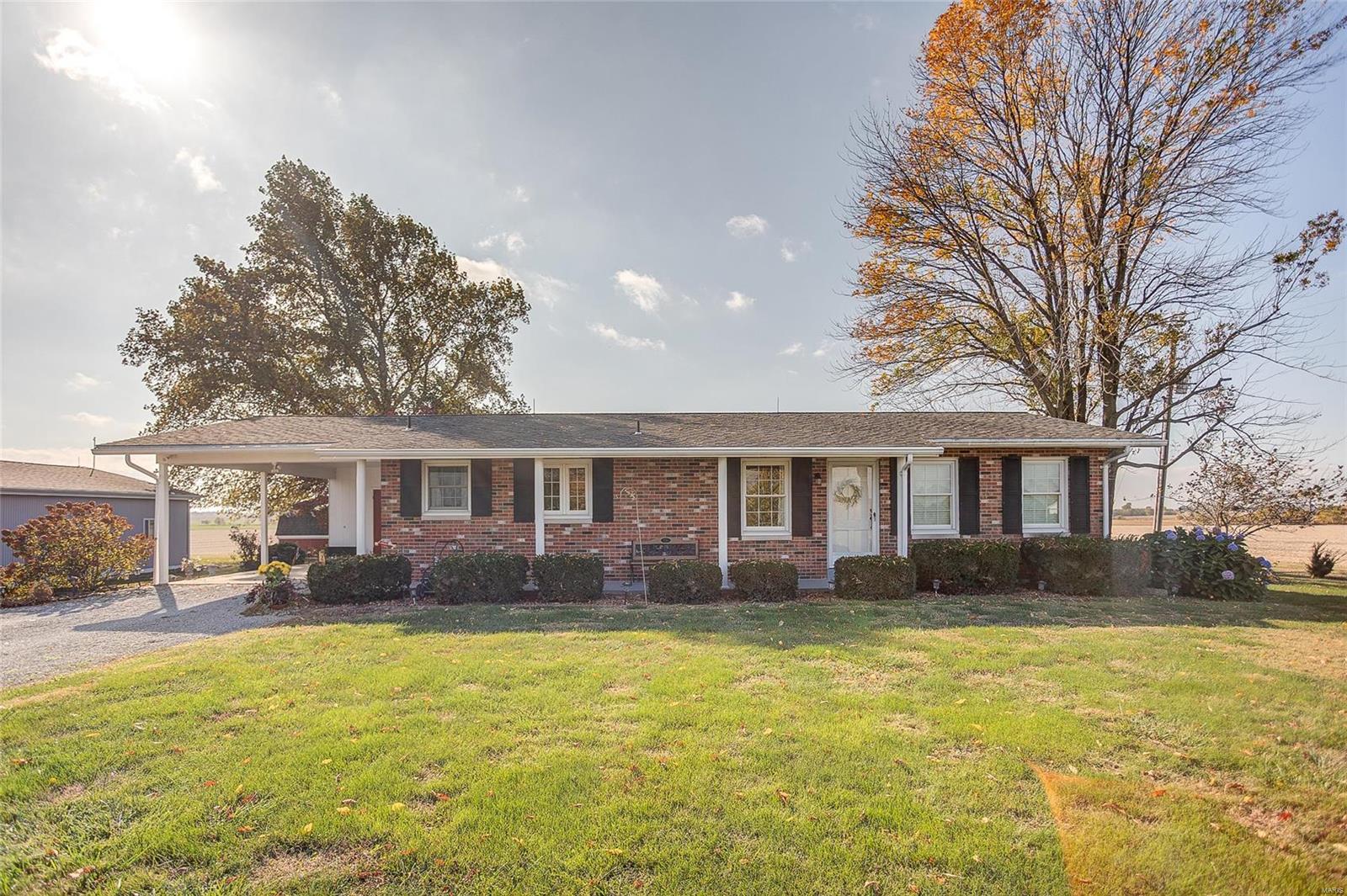 10848 Seger Road Trenton, IL 62293 - Photo 4 of 26