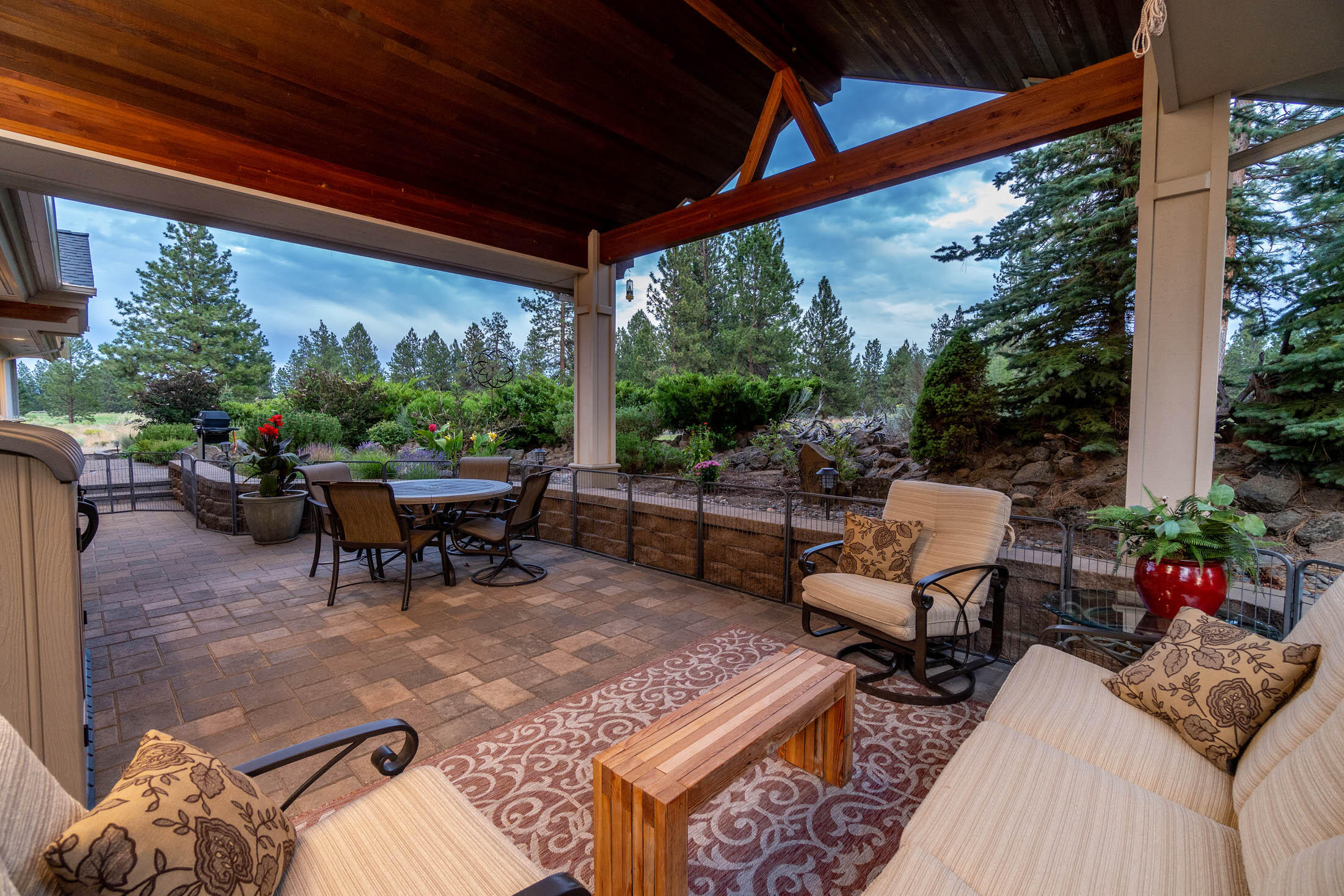 60235 Sunset View Drive Bend, OR 97702 - Photo 22 of 29 60235 Sunset View_0214 copy